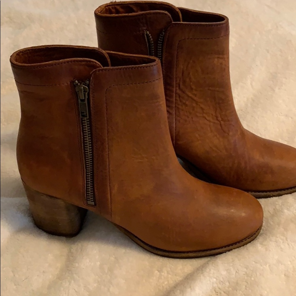 FRYE Addie Double ZIP boots